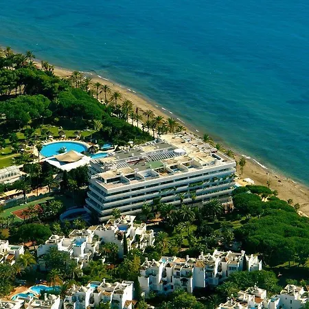 Marina Mariola 马尔韦利亚