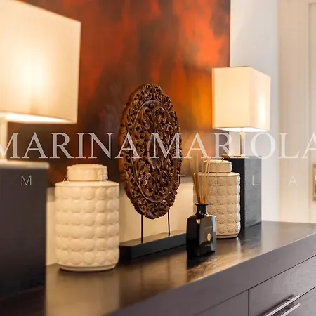 Marina Mariola * 马尔韦利亚